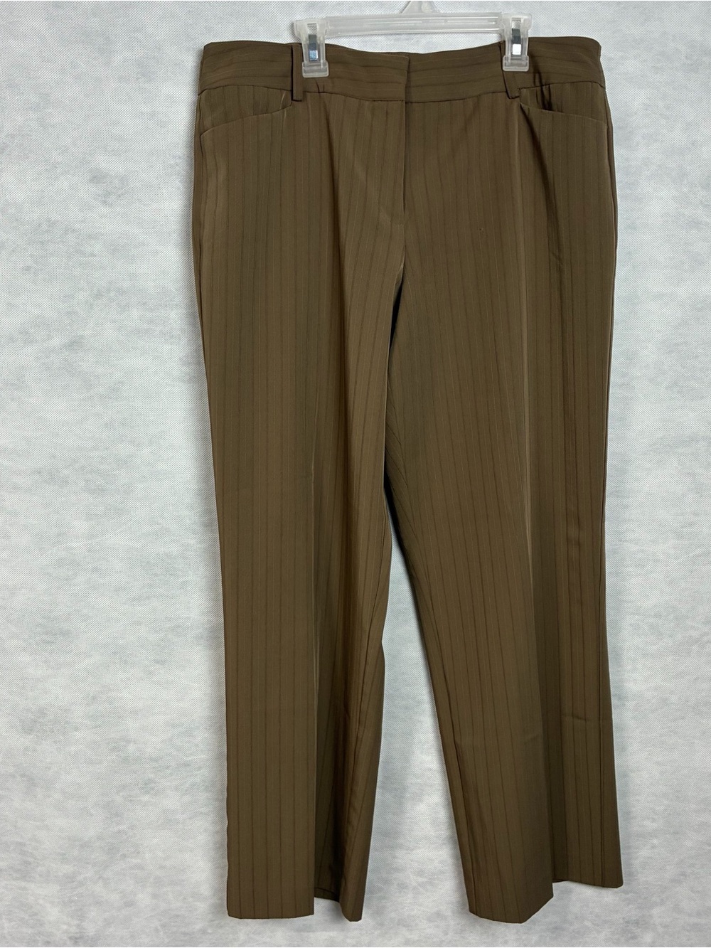 George Ladies Beige Dress Pants Size 14P Pinstripe Wide Leg Casual Flaw